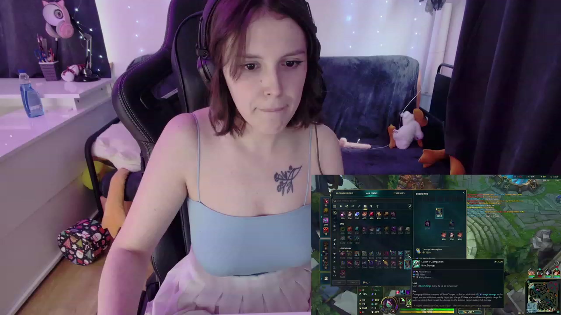 Gallery image thumbnail from crybabyKys's myfreecams stream on, 02/02/2024, 09:50 image 14 of 20