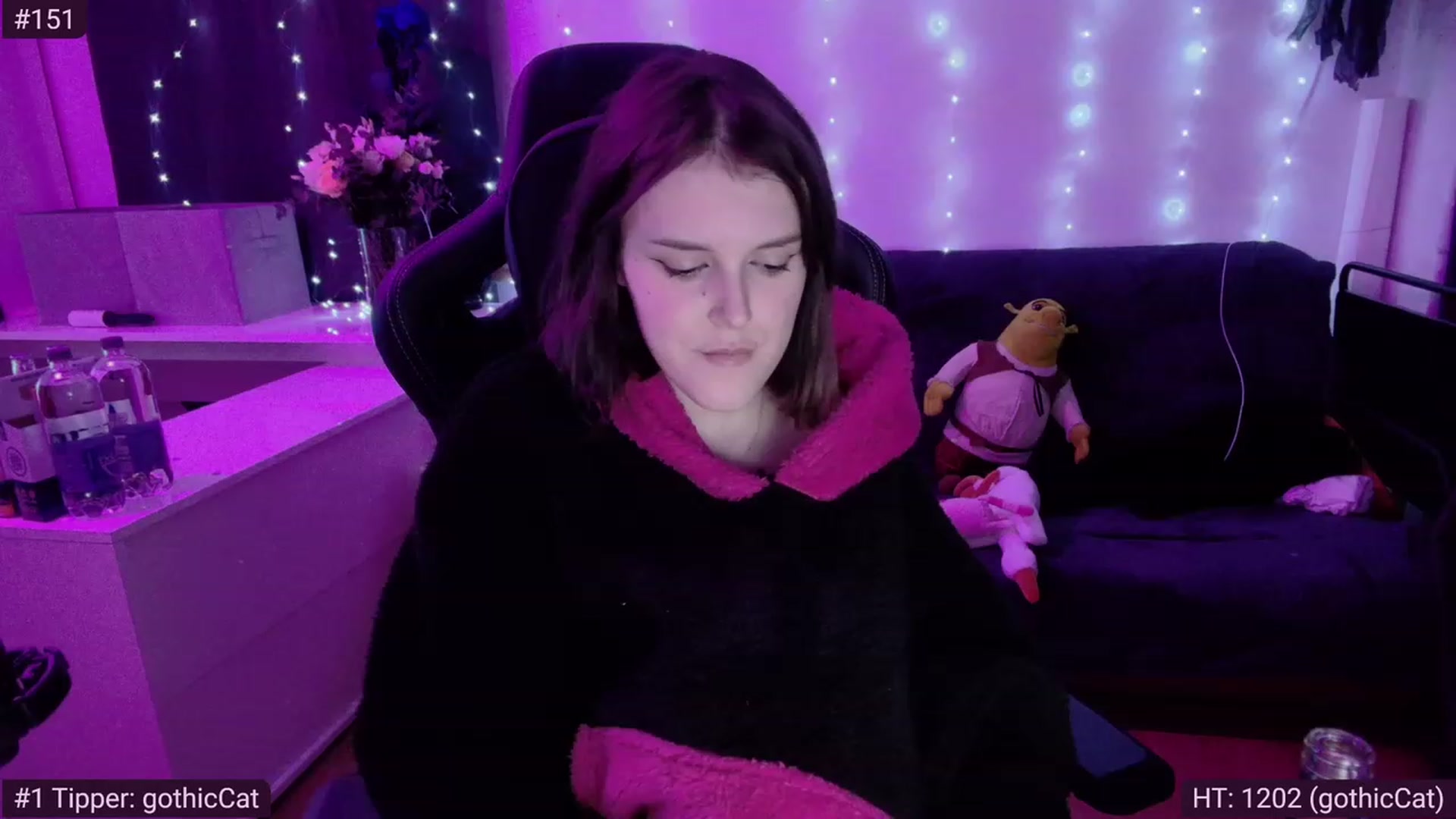 Gallery image thumbnail from crybabyKys's myfreecams stream on, 02/06/2024, 21:26 image 12 of 20