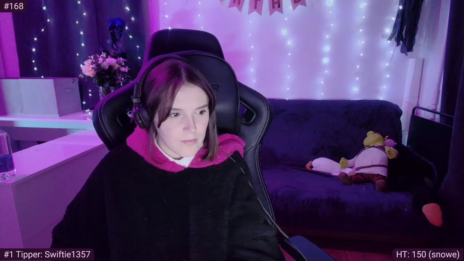 Gallery image thumbnail from crybabyKys's myfreecams stream on, 02/08/2024, 24:55 image 7 of 20