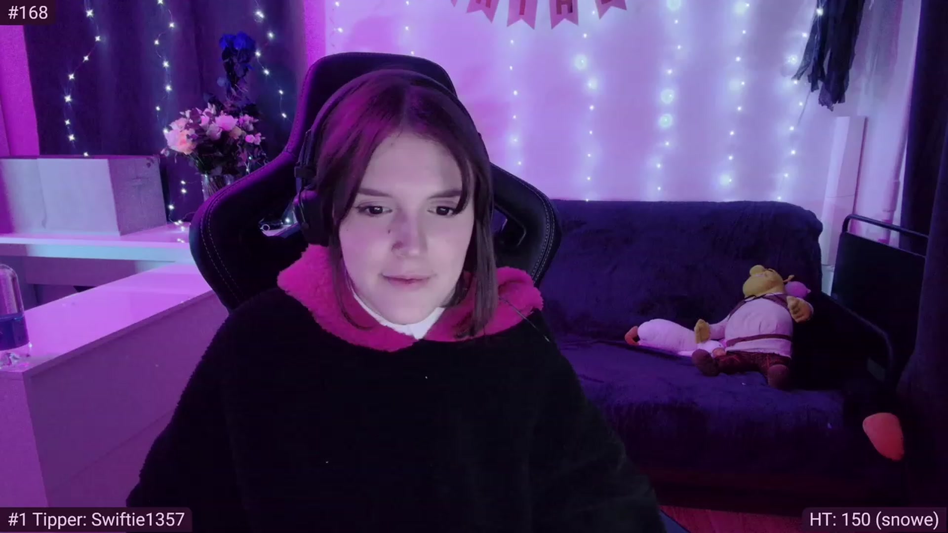 Gallery image thumbnail from crybabyKys's myfreecams stream on, 02/08/2024, 24:55 image 2 of 20