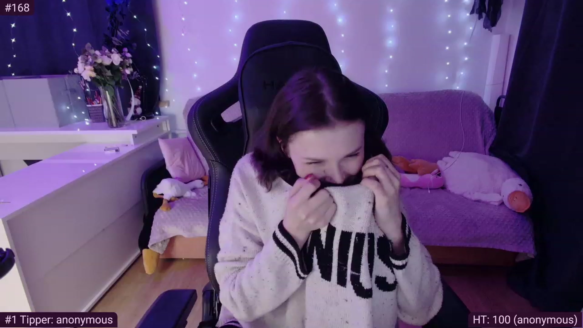 Gallery image thumbnail from crybabyKys's myfreecams stream on, 02/12/2024, 05:34 image 6 of 20