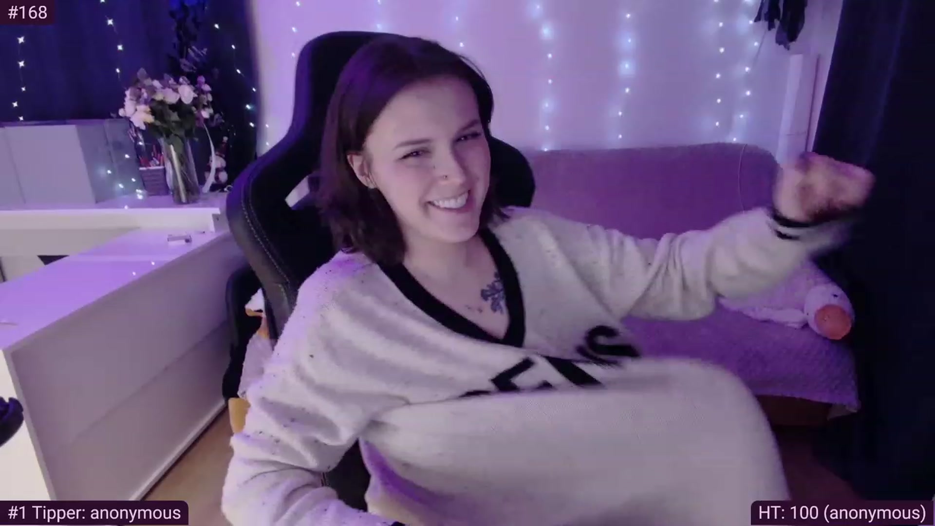 Gallery image thumbnail from crybabyKys's myfreecams stream on, 02/12/2024, 05:34 image 7 of 20