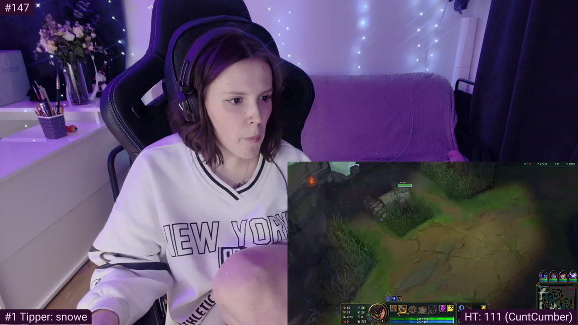 Gallery image thumbnail from crybabyKys's myfreecams stream on, 02/17/2024, 04:15 image 10 of 20