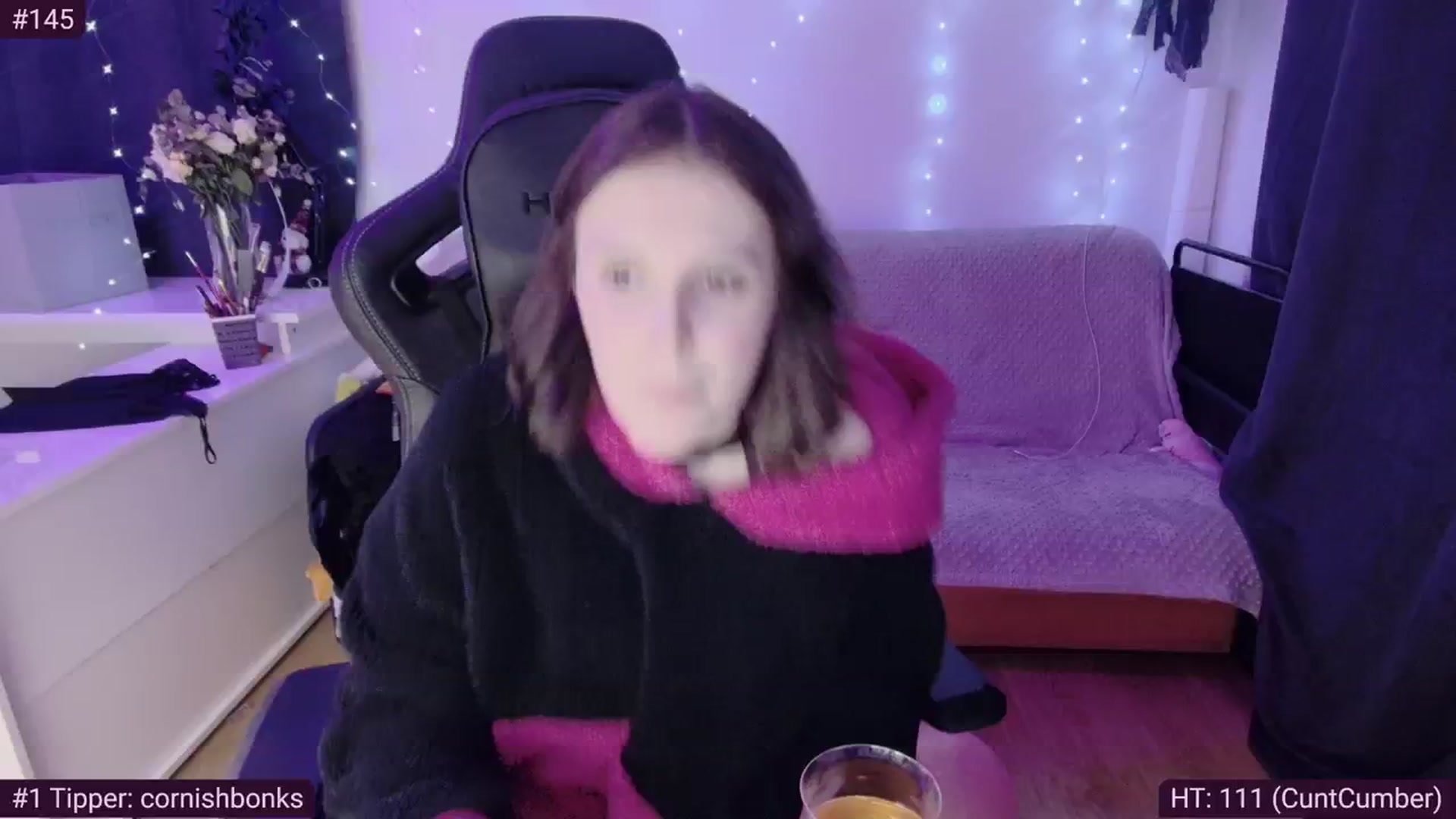 Gallery image thumbnail from crybabyKys's myfreecams stream on, 02/17/2024, 22:02 image 13 of 20