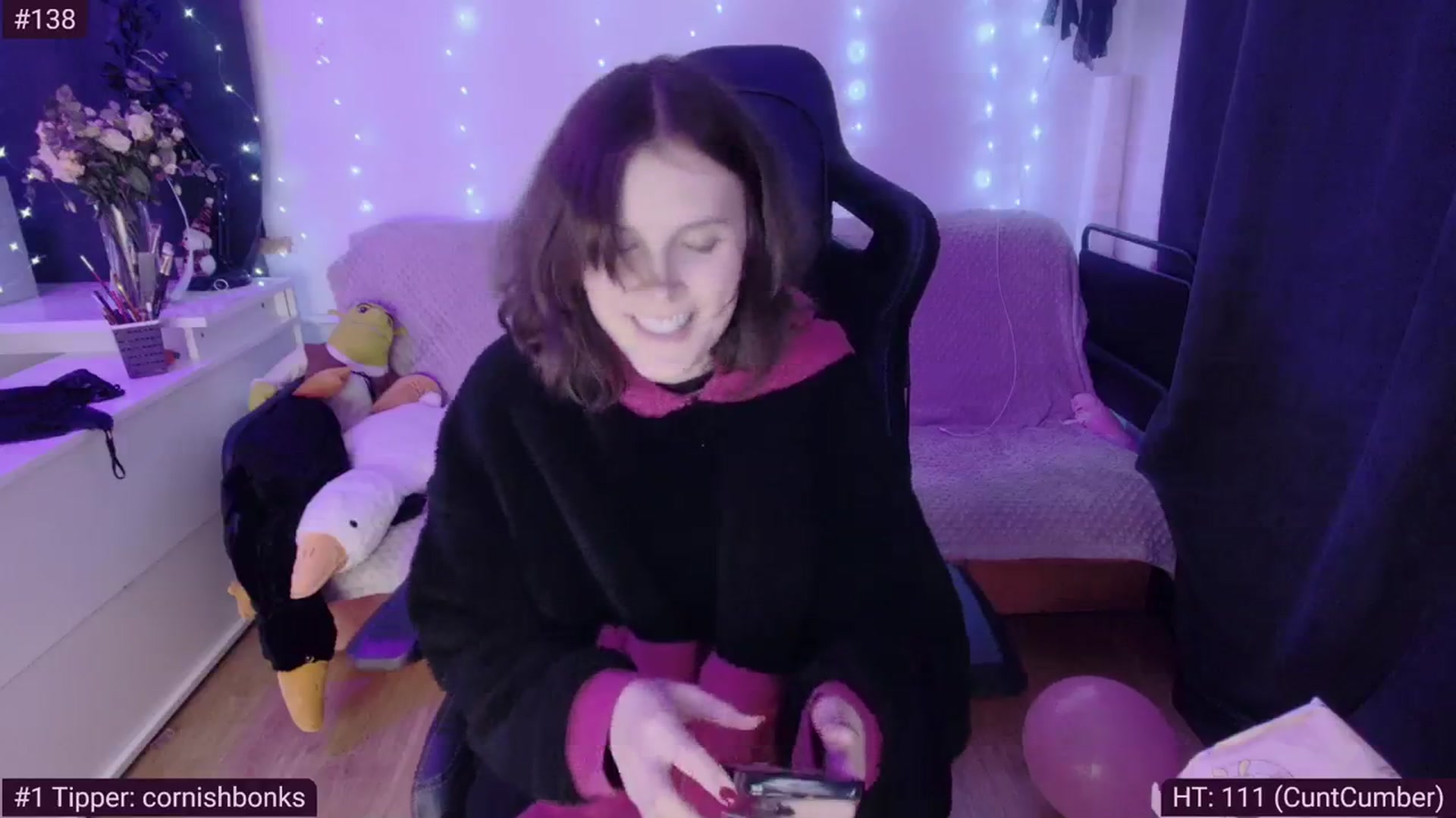 Gallery image thumbnail from crybabyKys's myfreecams stream on, 02/18/2024, 02:03 image 8 of 20