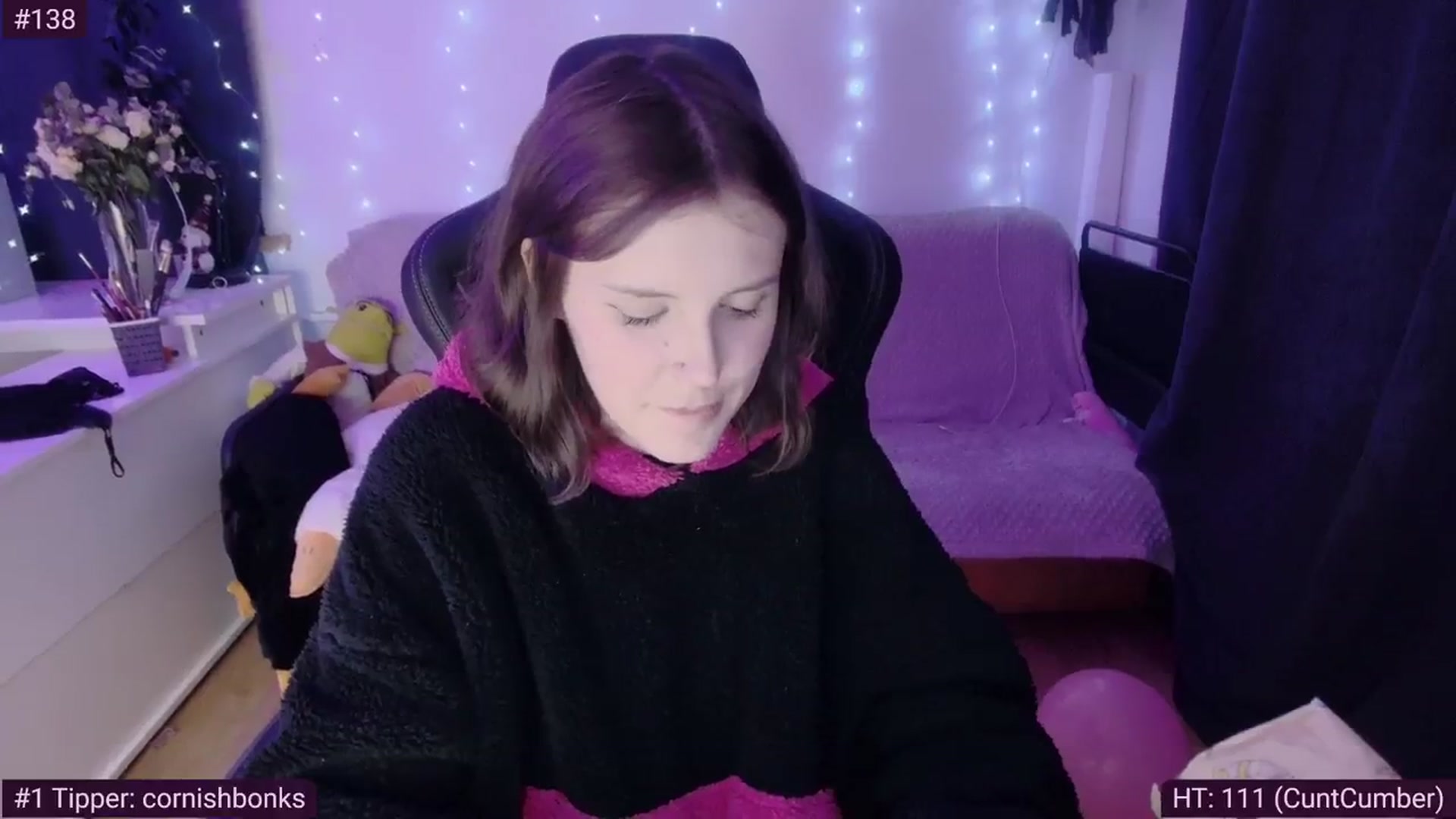 Gallery image thumbnail from crybabyKys's myfreecams stream on, 02/18/2024, 02:03 image 9 of 20