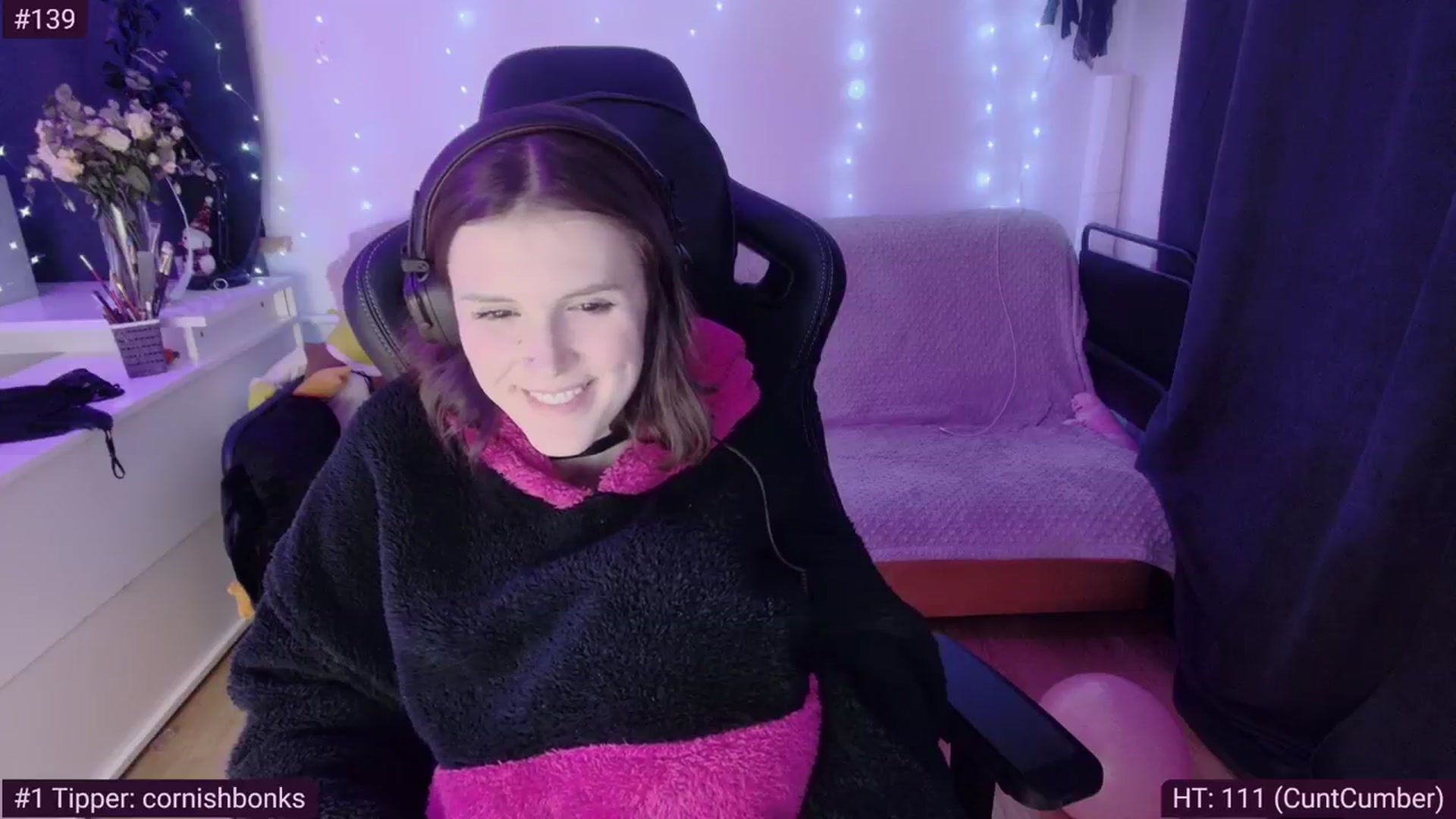 Gallery image thumbnail from crybabyKys's myfreecams stream on, 02/18/2024, 02:03 image 16 of 20