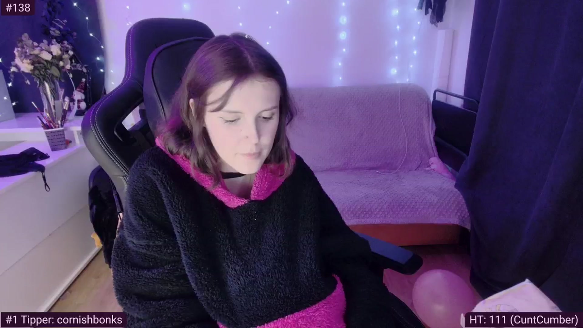 Gallery image thumbnail from crybabyKys's myfreecams stream on, 02/18/2024, 02:03 image 10 of 20
