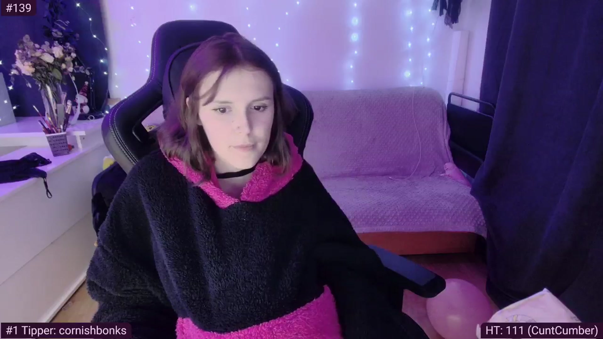Gallery image thumbnail from crybabyKys's myfreecams stream on, 02/18/2024, 02:03 image 11 of 20