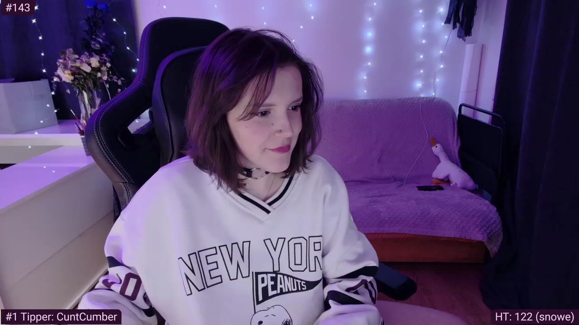 Gallery image thumbnail from crybabyKys's myfreecams stream on, 02/19/2024, 24:01 image 10 of 20