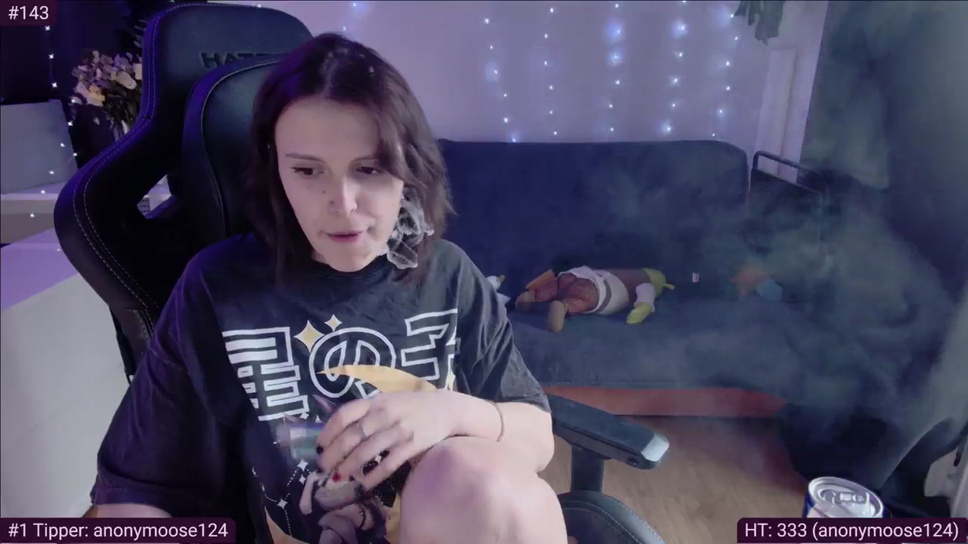Gallery image thumbnail from crybabyKys's myfreecams stream on, 02/20/2024, 08:31 image 16 of 20