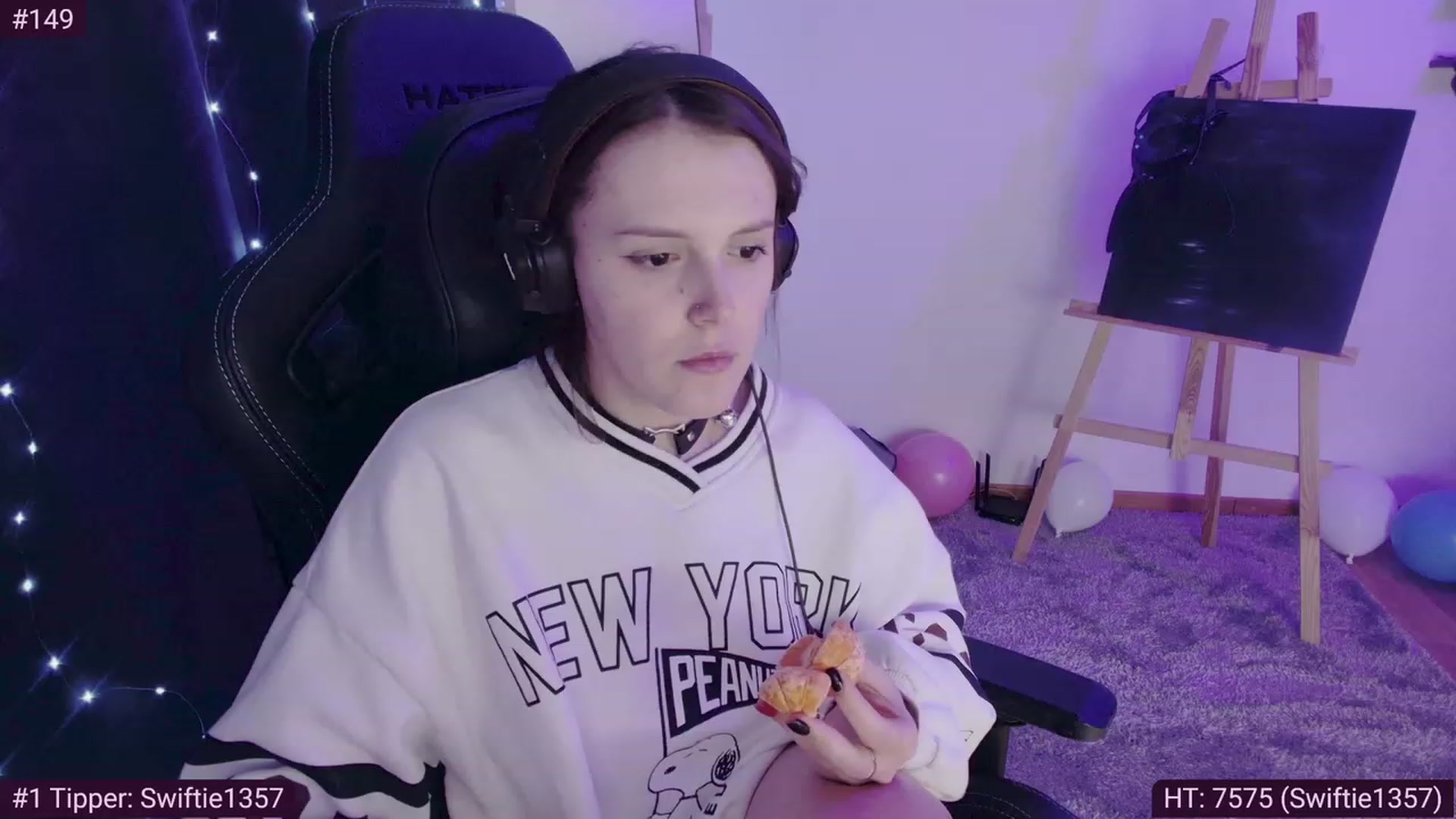 Gallery image thumbnail from crybabyKys's myfreecams stream on, 02/25/2024, 04:04 image 9 of 20