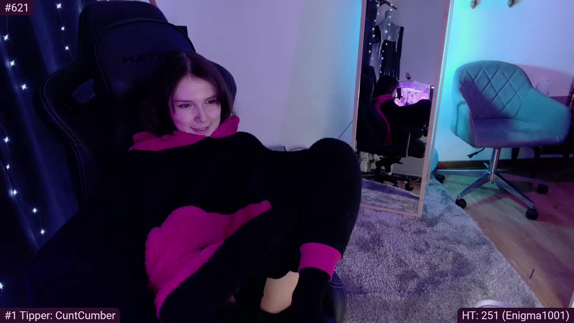 Gallery image thumbnail from crybabyKys's myfreecams stream on, 03/03/2024, 04:29 image 17 of 20