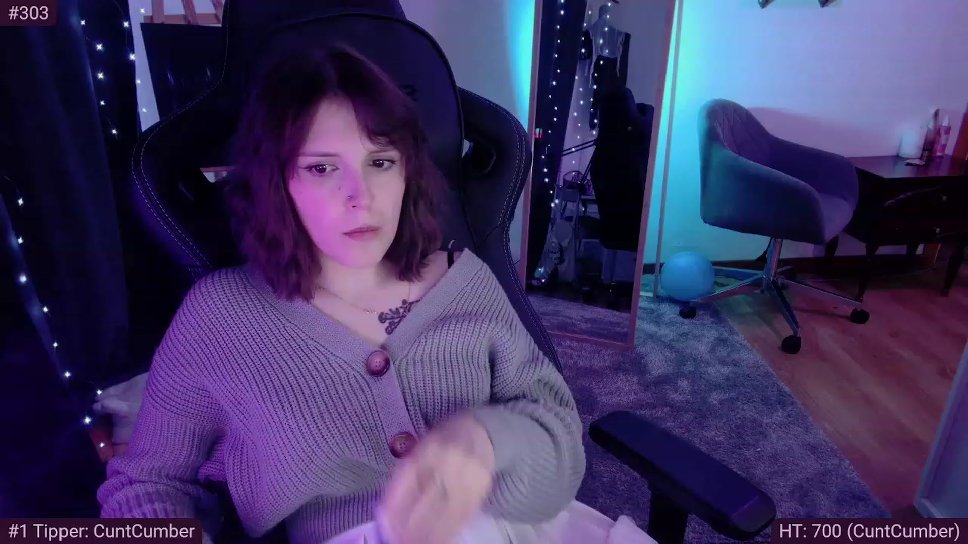 Gallery image thumbnail from crybabyKys's myfreecams stream on, 03/10/2024, 02:20 image 15 of 20