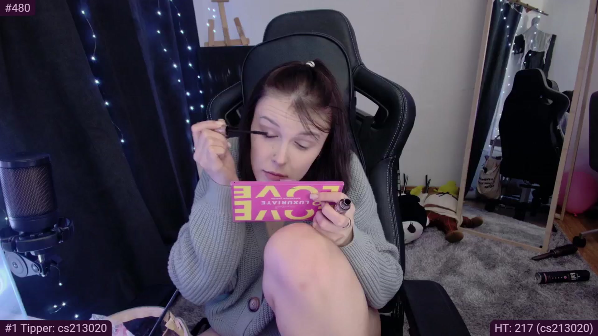 Gallery image thumbnail from crybabyKys's myfreecams stream on, 03/16/2024, 21:58 image 12 of 20