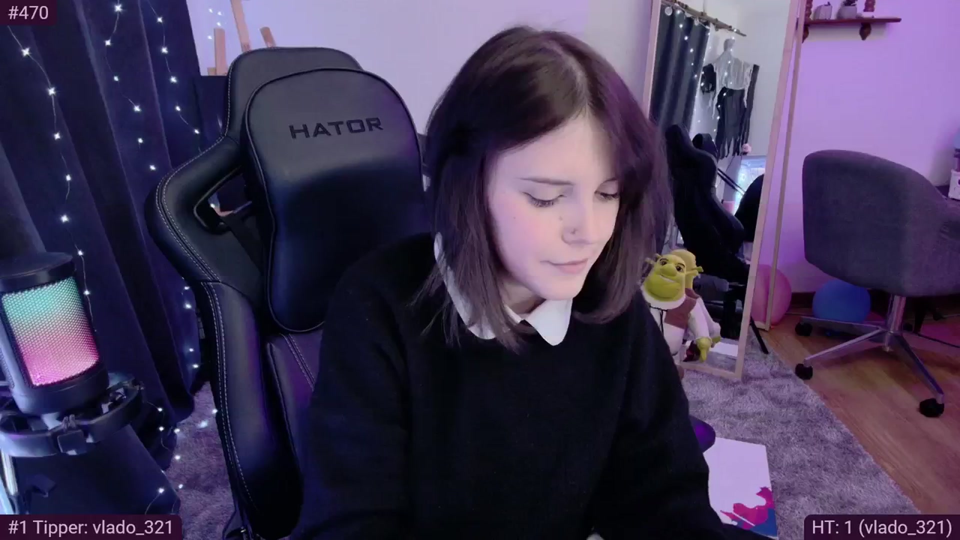 Gallery image thumbnail from crybabyKys's myfreecams stream on, 03/17/2024, 20:31 image 18 of 20