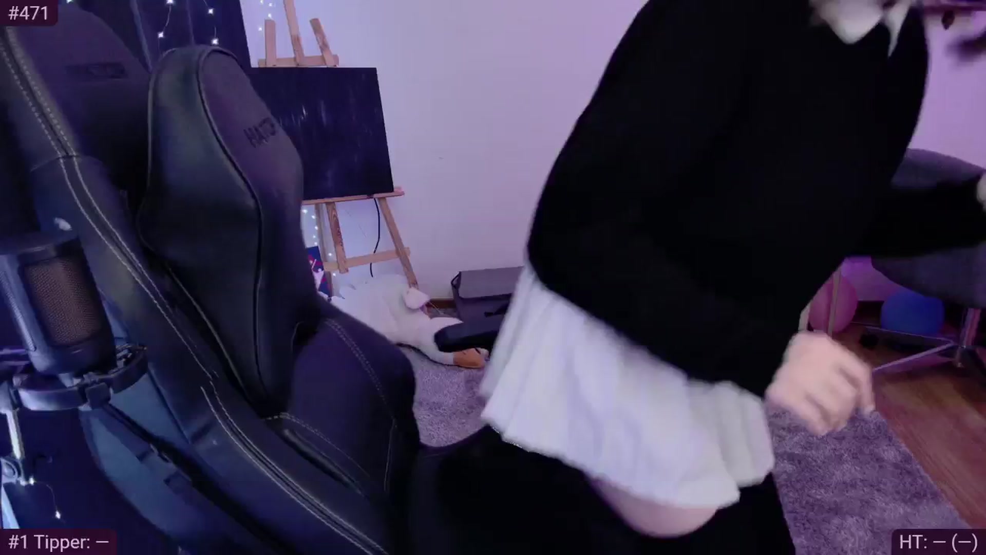 Gallery image thumbnail from crybabyKys's myfreecams stream on, 03/17/2024, 20:31 image 4 of 20
