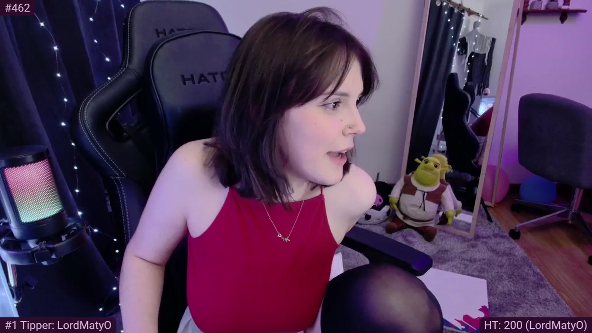 Gallery image thumbnail from crybabyKys's myfreecams stream on, 03/17/2024, 23:38 image 16 of 20