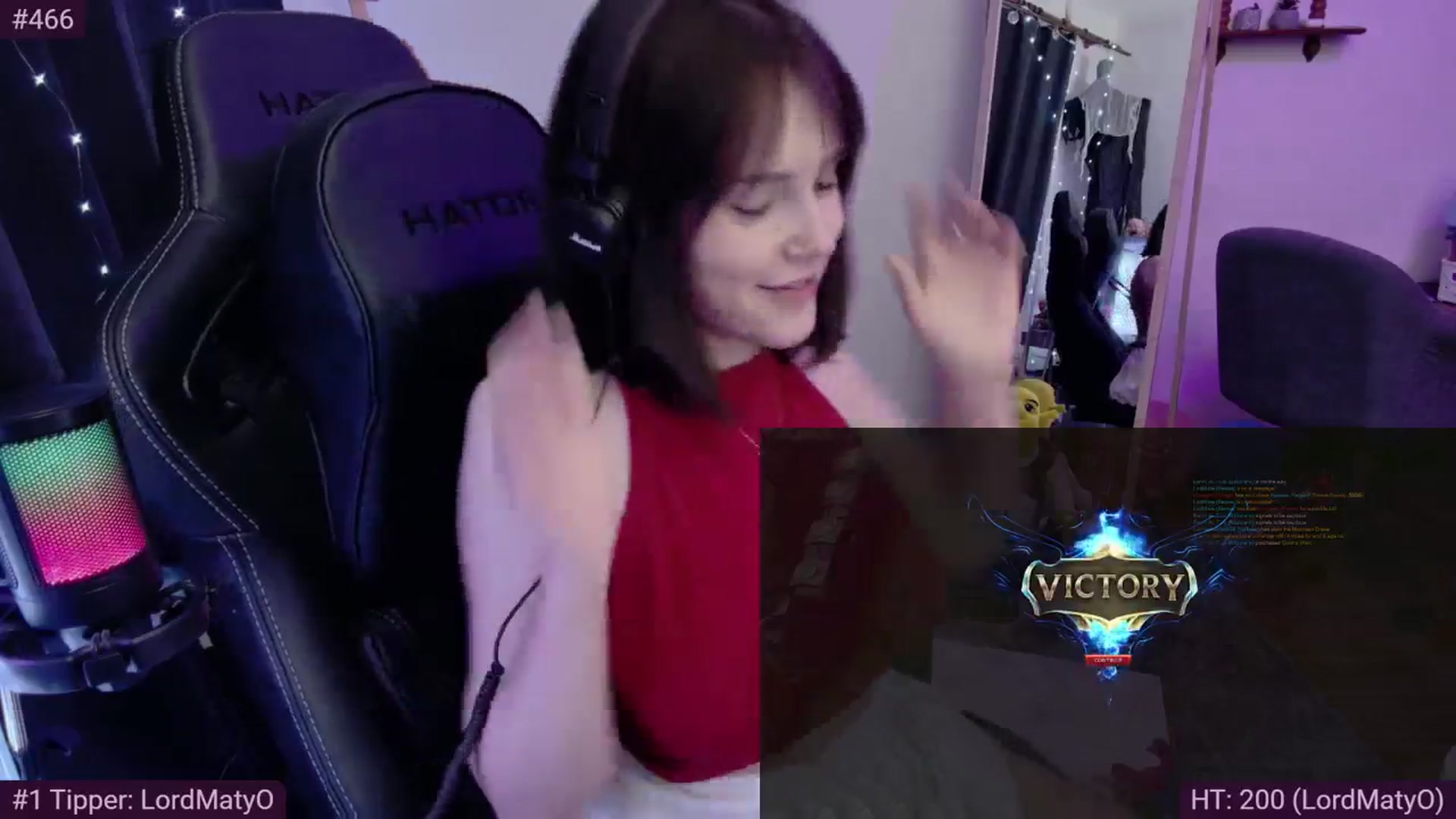 Gallery image thumbnail from crybabyKys's myfreecams stream on, 03/17/2024, 23:38 image 9 of 20