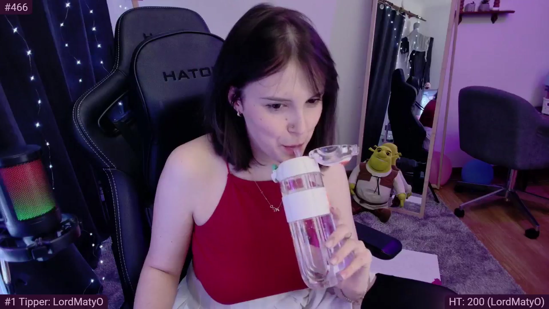 Gallery image thumbnail from crybabyKys's myfreecams stream on, 03/17/2024, 23:38 image 10 of 20