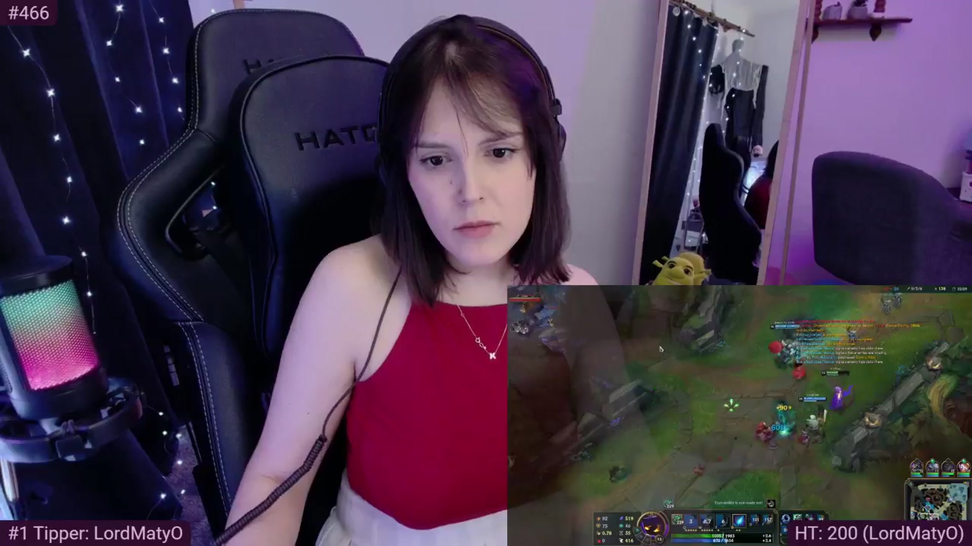 Gallery image thumbnail from crybabyKys's myfreecams stream on, 03/17/2024, 23:38 image 8 of 20