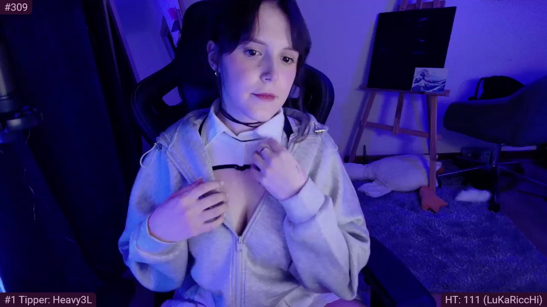 Gallery image thumbnail from crybabyKys's myfreecams stream on, 03/28/2024, 20:42 image 6 of 20