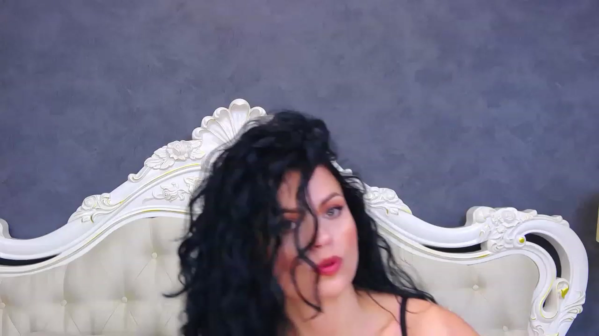 Gallery image thumbnail from crystallxx's myfreecams stream on, 12/16/2022, 08:46 image 6 of 20