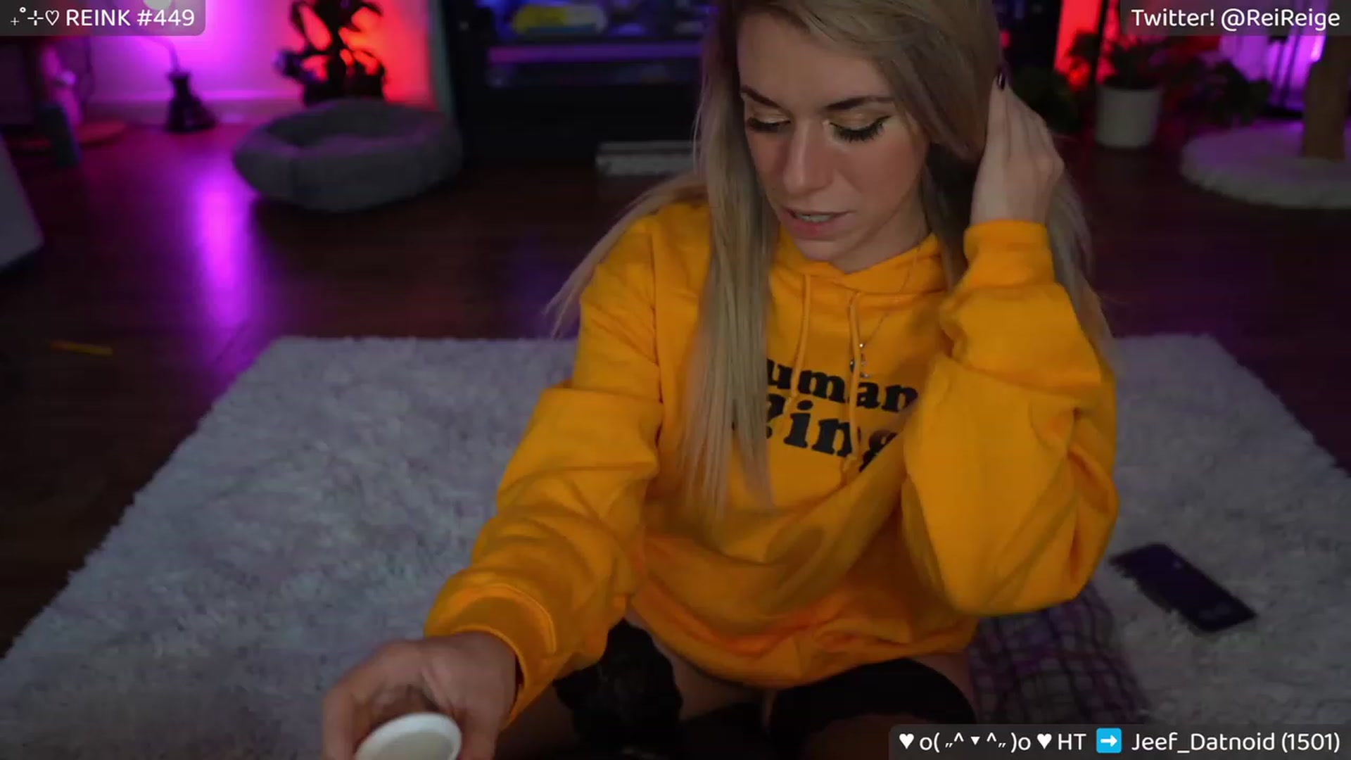 Gallery image thumbnail from cuhRIIIIIINGE's myfreecams stream on, 02/25/2023, 13:50 image 20 of 20