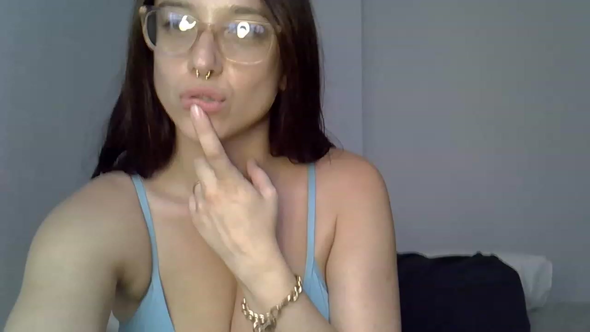 Gallery image thumbnail from cumonveronica's myfreecams stream on, 06/25/2023, 19:12 image 16 of 20