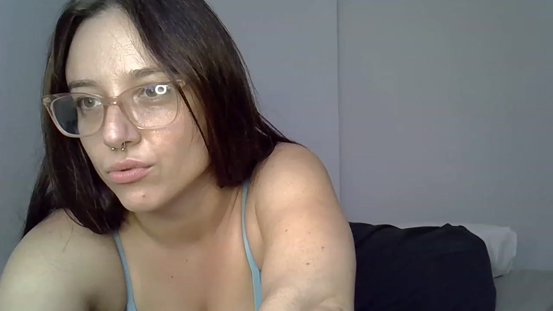 Gallery image thumbnail from cumonveronica's myfreecams stream on, 06/25/2023, 19:12 image 17 of 20