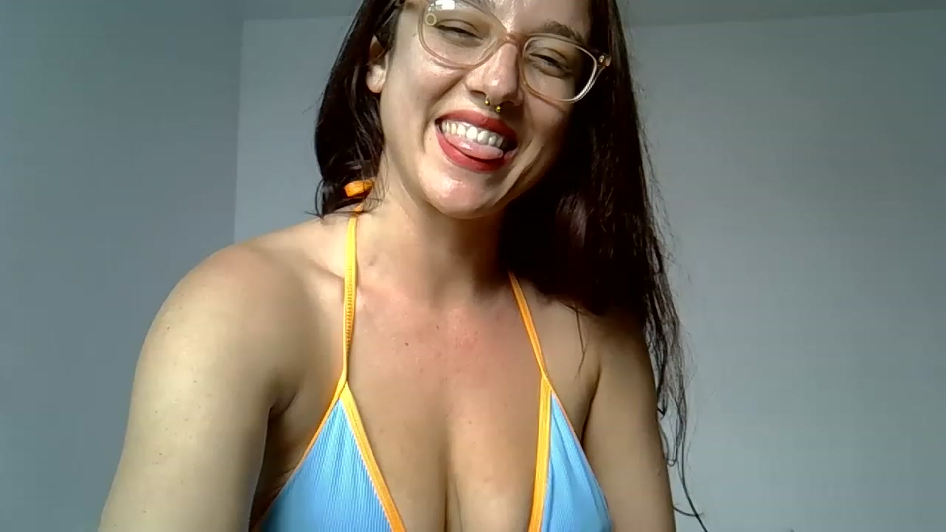 Gallery image thumbnail from cumonveronica's myfreecams stream on, 07/02/2023, 16:17 image 1 of 20