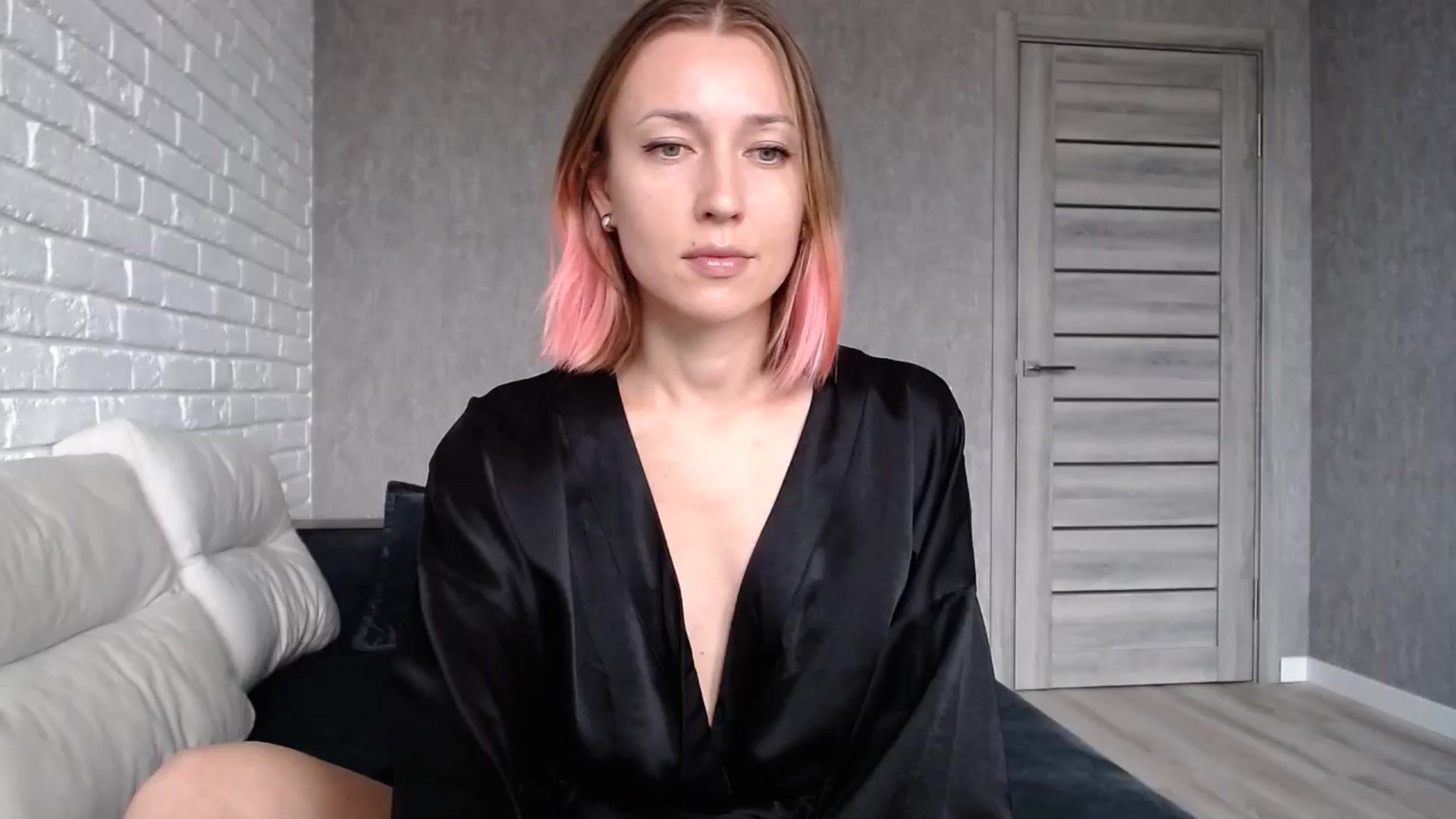 Gallery image thumbnail from cup_of_kate's myfreecams stream on, 09/14/2024, 14:37 image 1 of 20