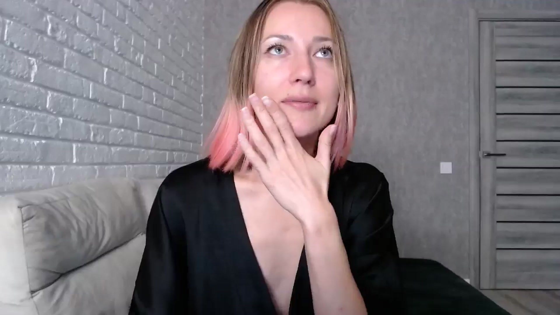Gallery image thumbnail from cup_of_kate's myfreecams stream on, 09/14/2024, 17:10 image 12 of 20