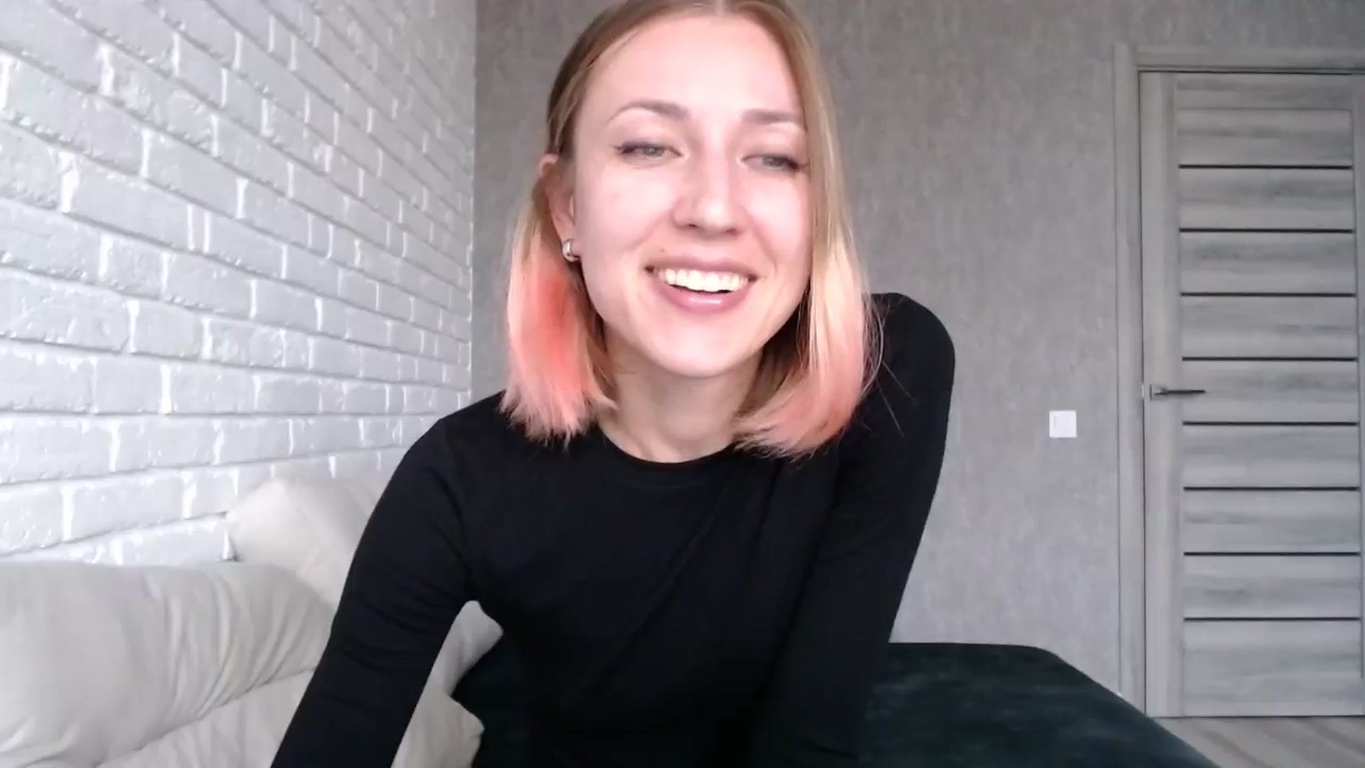 Gallery image thumbnail from cup_of_kate's myfreecams stream on, 09/15/2024, 15:32 image 9 of 20