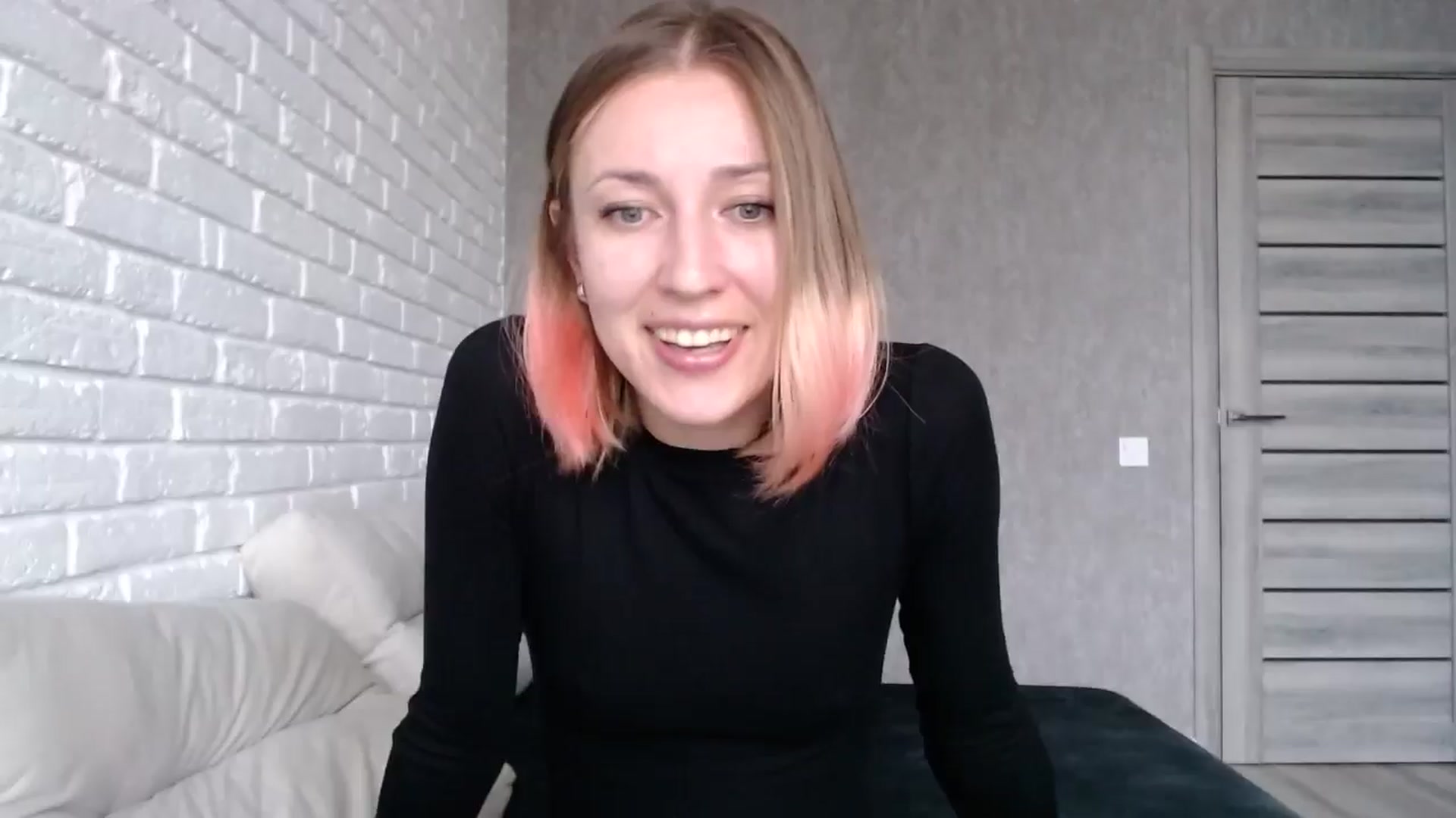 Gallery image thumbnail from cup_of_kate's myfreecams stream on, 09/15/2024, 15:32 image 10 of 20
