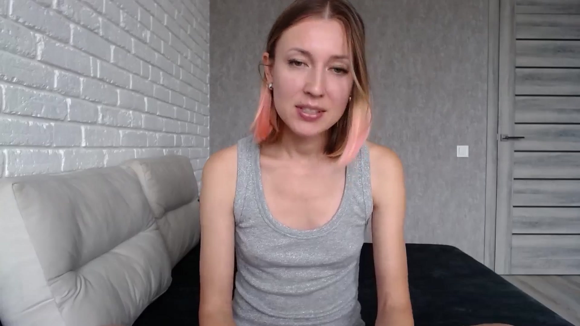 Gallery image thumbnail from cup_of_kate's myfreecams stream on, 09/16/2024, 13:00 image 13 of 20