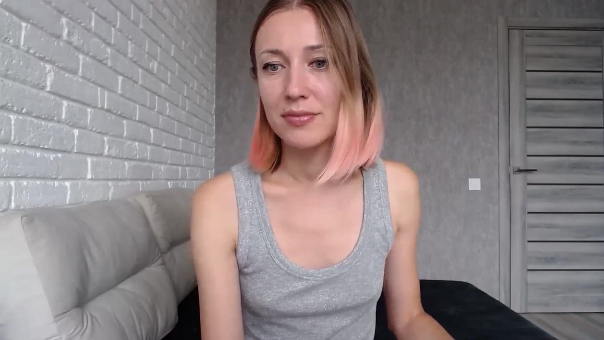 Gallery image thumbnail from cup_of_kate's myfreecams stream on, 09/16/2024, 13:00 image 6 of 20