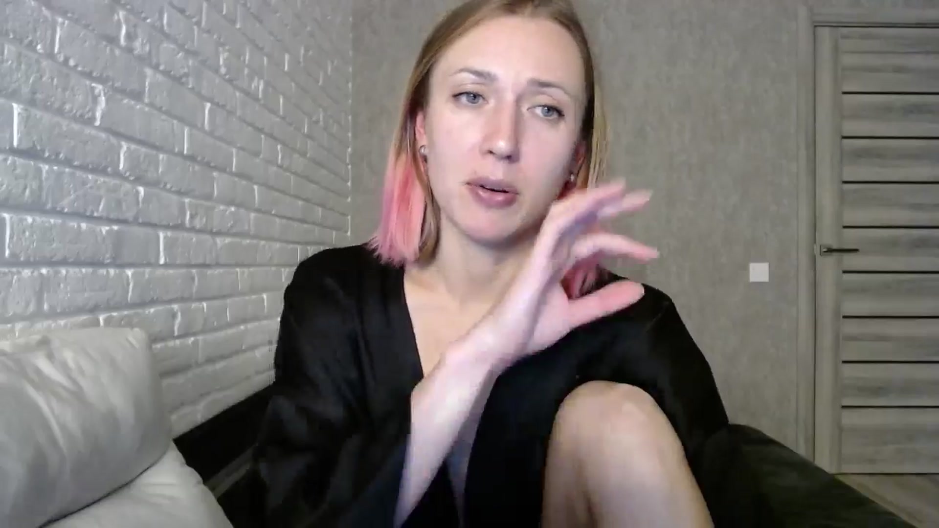 Gallery image thumbnail from cup_of_kate's myfreecams stream on, 09/17/2024, 19:41 image 12 of 20