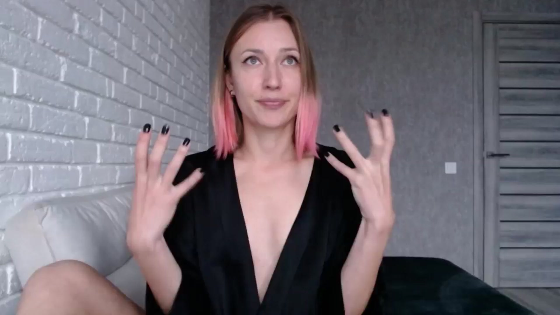 Gallery image thumbnail from cup_of_kate's myfreecams stream on, 09/28/2024, 16:23 image 1 of 20