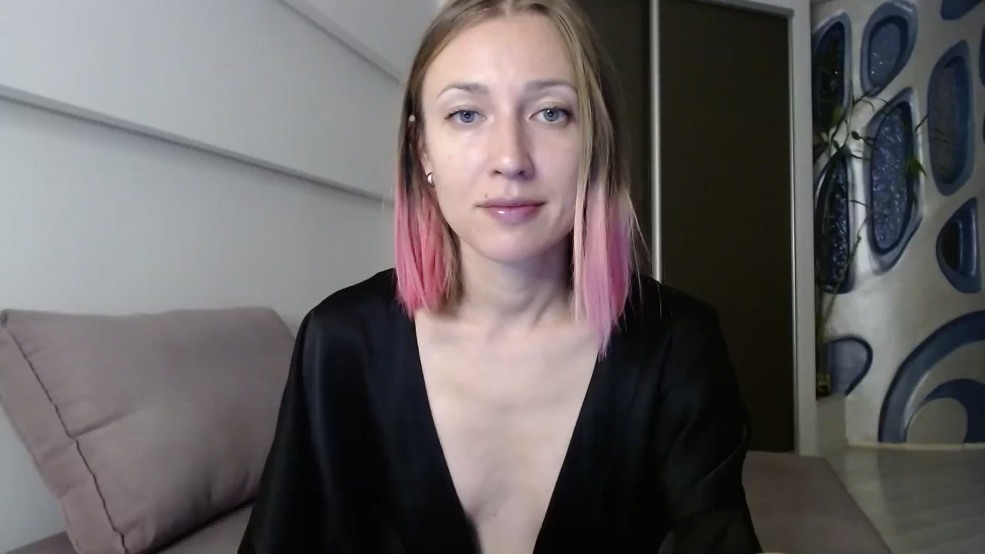 Gallery image thumbnail from cup_of_kate's myfreecams stream on, 10/02/2024, 16:16 image 1 of 20