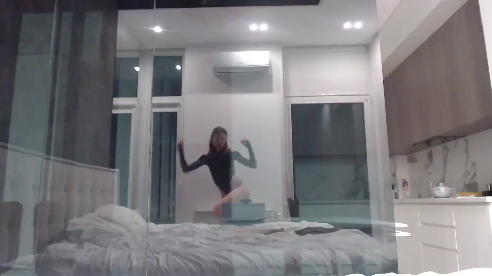 Gallery image thumbnail from cup_of_kate's myfreecams stream on, 02/01/2026, 16:19 image 18 of 20