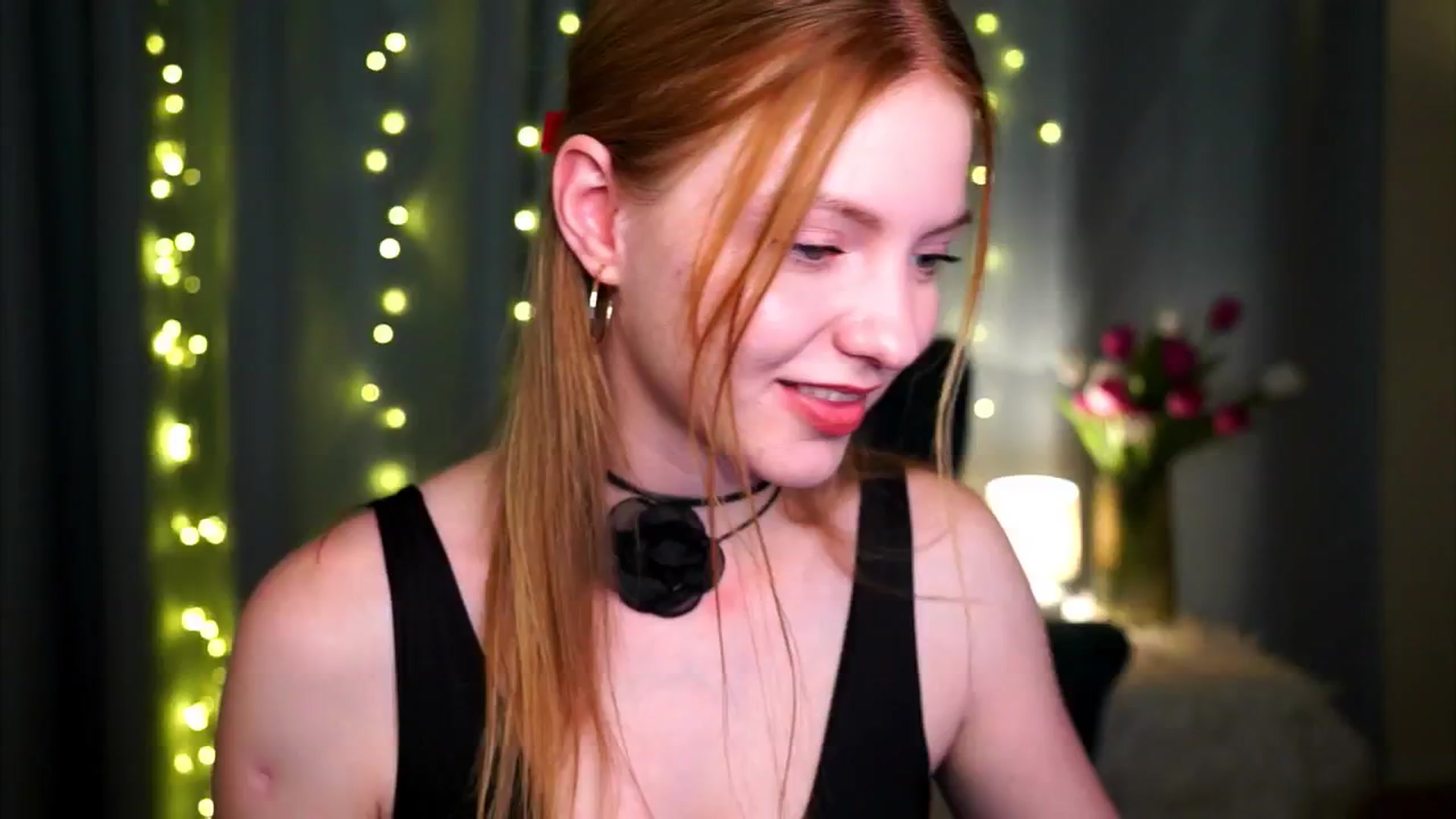 Gallery image thumbnail from cute18cute's myfreecams stream on, 11/17/2025, 12:33 image 7 of 20
