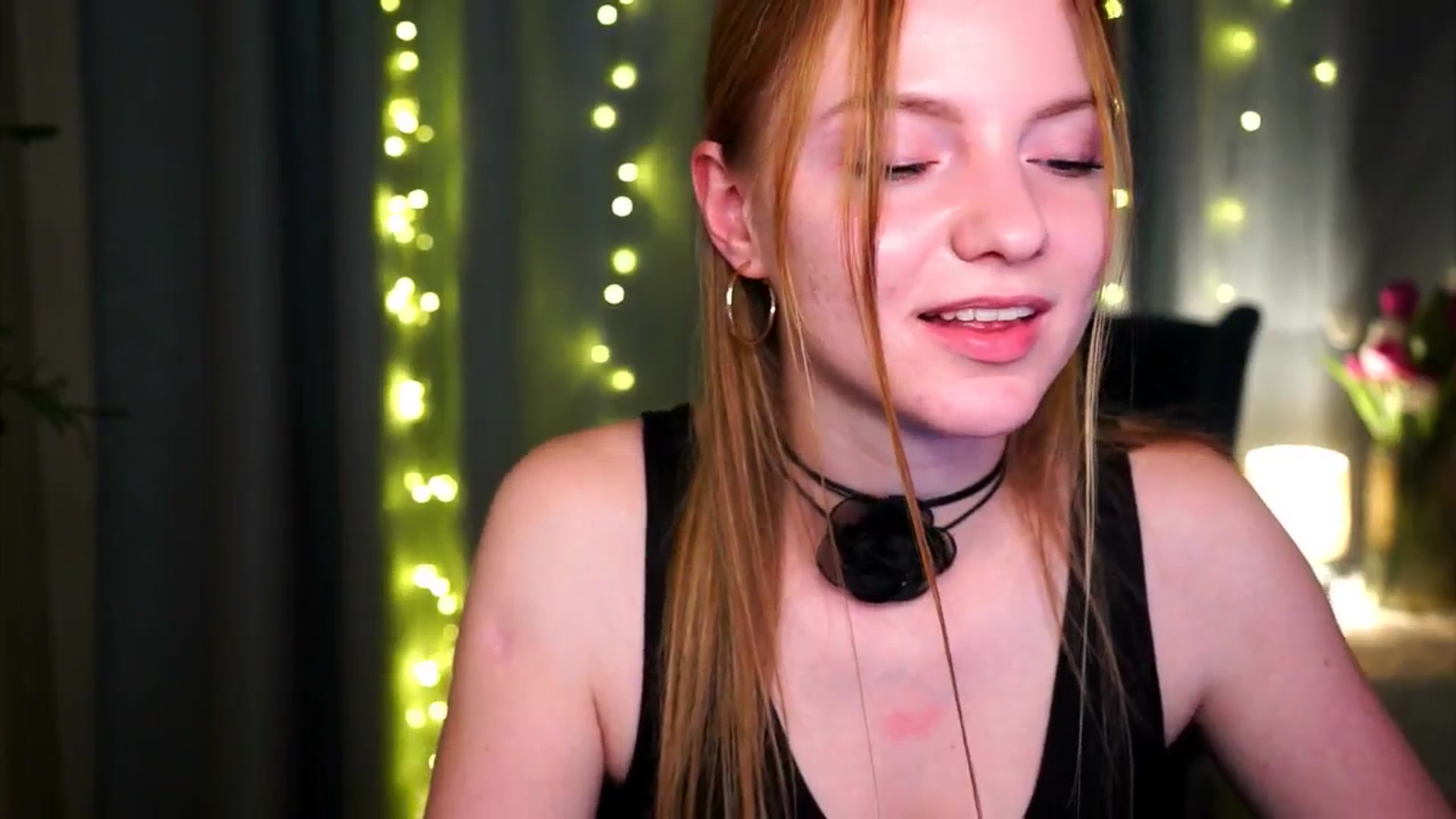 Gallery image thumbnail from cute18cute's myfreecams stream on, 11/17/2025, 16:14 image 5 of 20