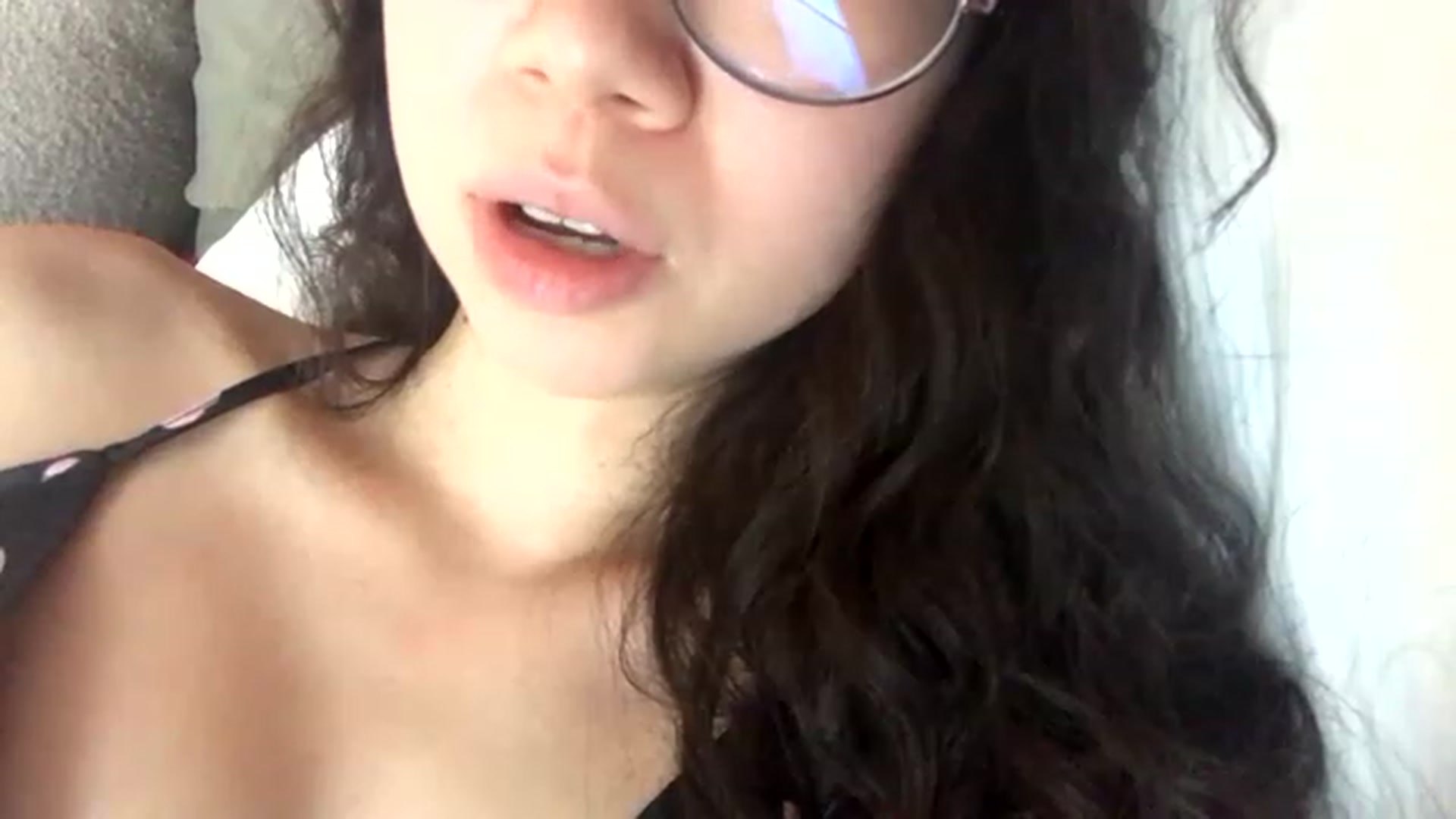Gallery image thumbnail from cute_asian69's myfreecams stream on, 03/01/2023, 13:31 image 11 of 20