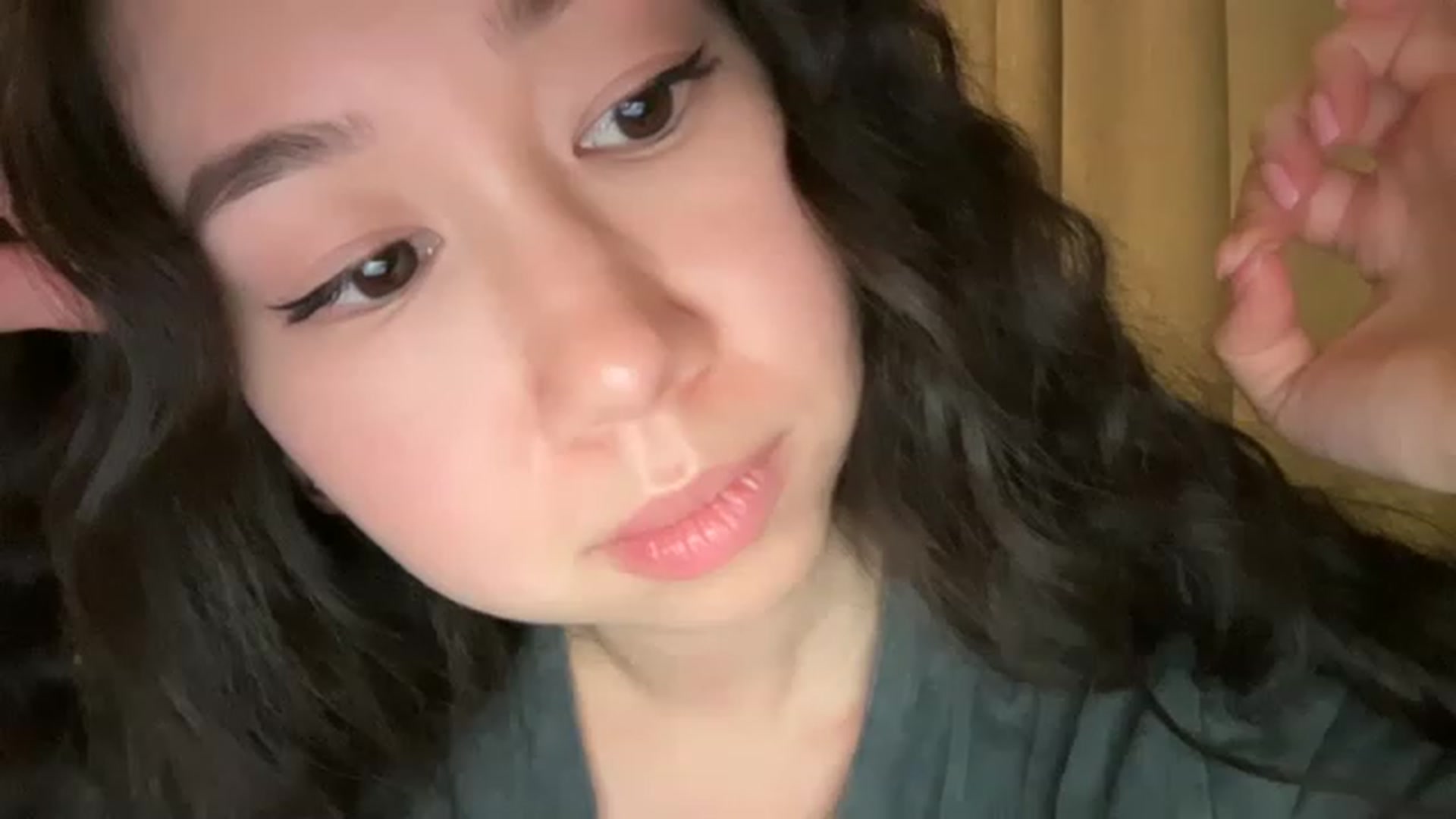 Gallery image thumbnail from cute_asian69's myfreecams stream on, 03/18/2023, 01:51 image 19 of 20
