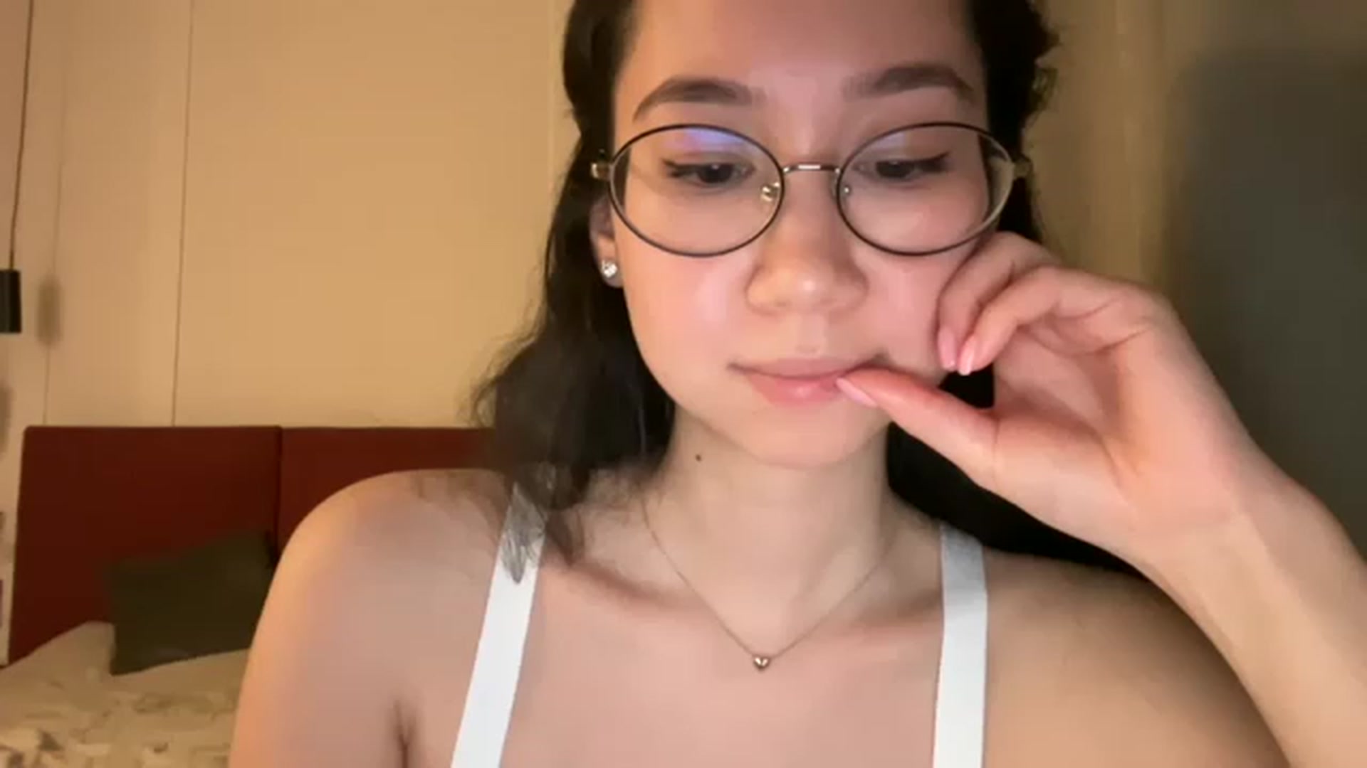 Gallery image thumbnail from cute_asian69's myfreecams stream on, 03/20/2023, 01:02 image 13 of 20