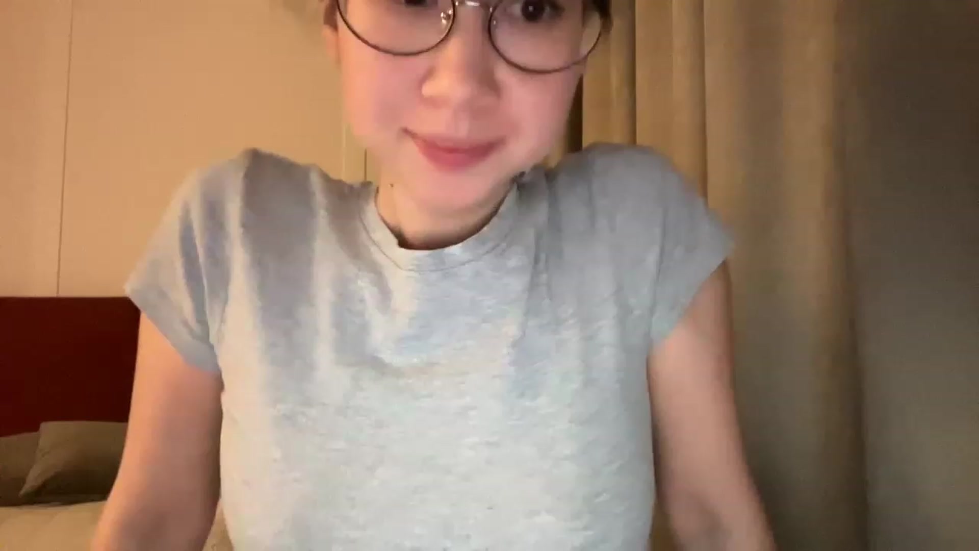 Gallery image thumbnail from cute_asian69's myfreecams stream on, 03/21/2023, 23:06 image 11 of 20