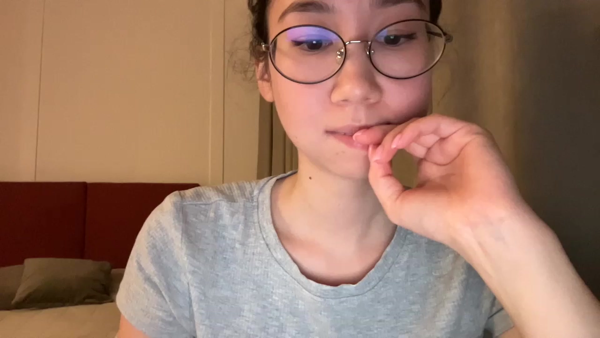 Gallery image thumbnail from cute_asian69's myfreecams stream on, 03/21/2023, 23:06 image 14 of 20