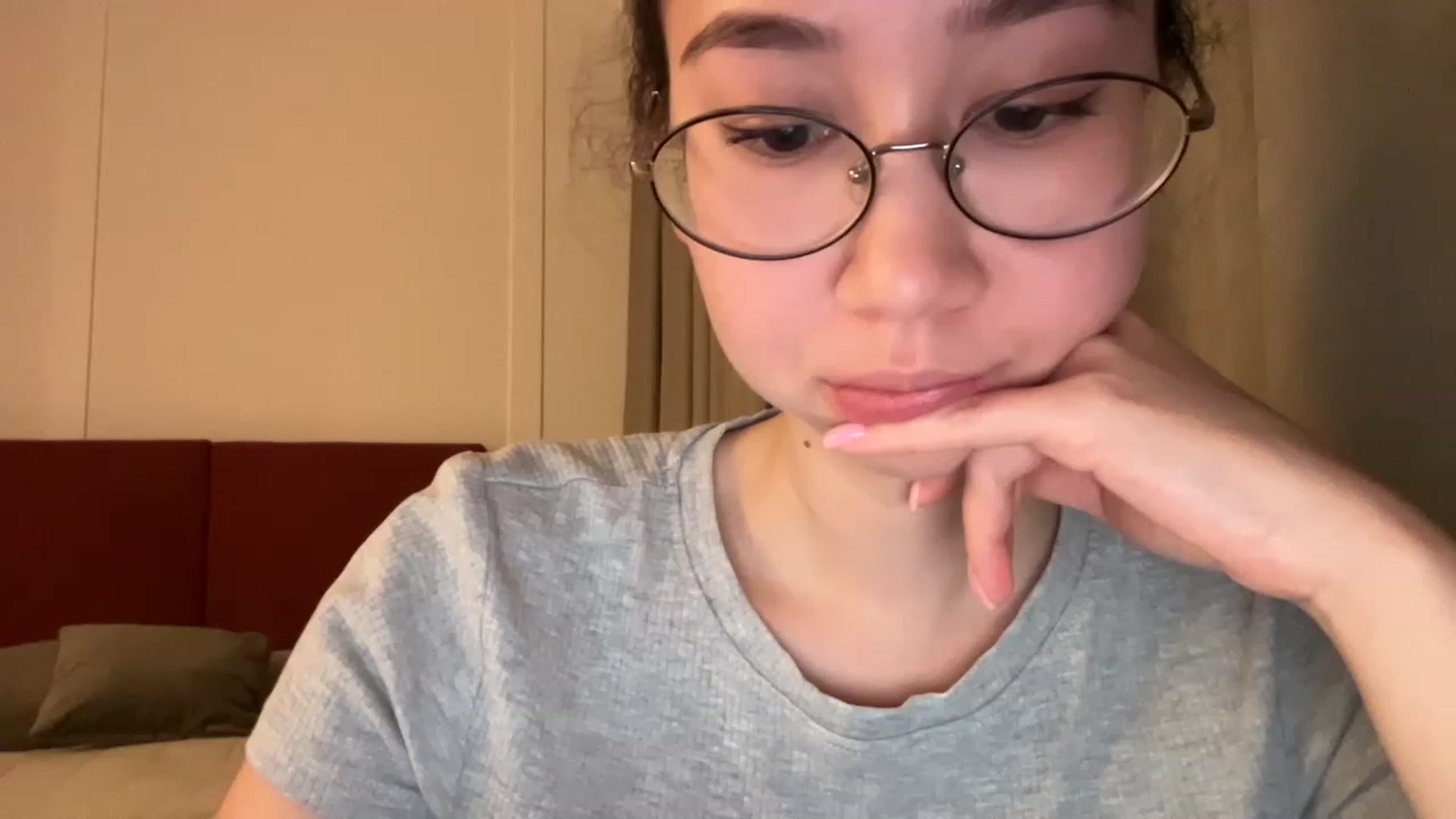 Gallery image thumbnail from cute_asian69's myfreecams stream on, 03/21/2023, 23:06 image 8 of 20