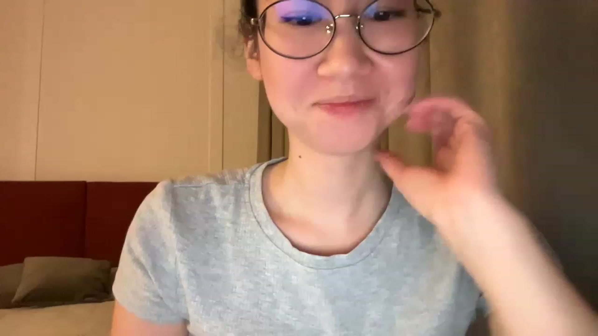 Gallery image thumbnail from cute_asian69's myfreecams stream on, 03/21/2023, 23:06 image 15 of 20